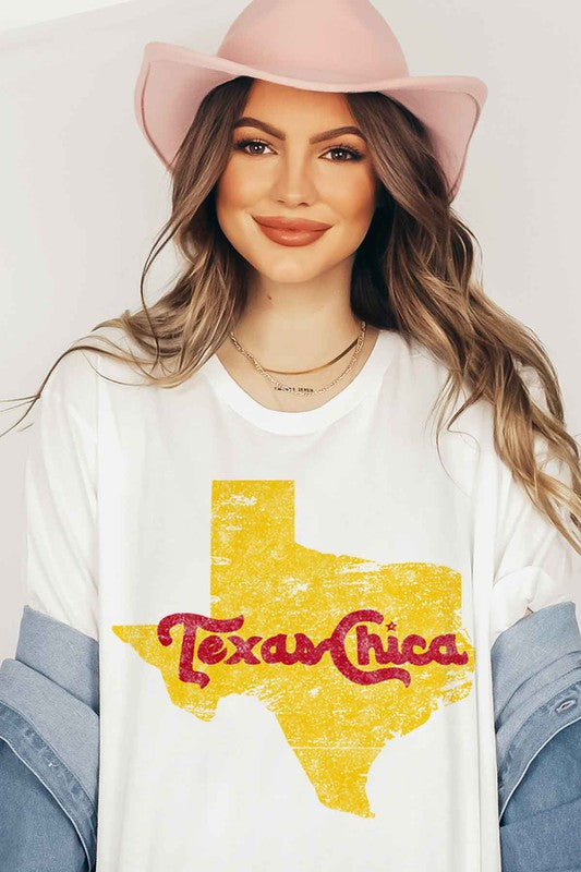Model wearing Bellem Trading’s ivory Texas Chica plus size graphic tee, premium cotton, southern graphic.