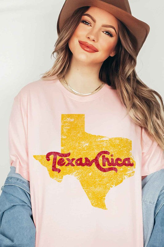 Model wearing Bellem Trading’s ivory Texas Chica plus size graphic tee, premium cotton, southern graphic.