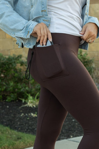 Seamless Leggings by Bellem Trading — women's lifestyle leggings for yoga and fitness.